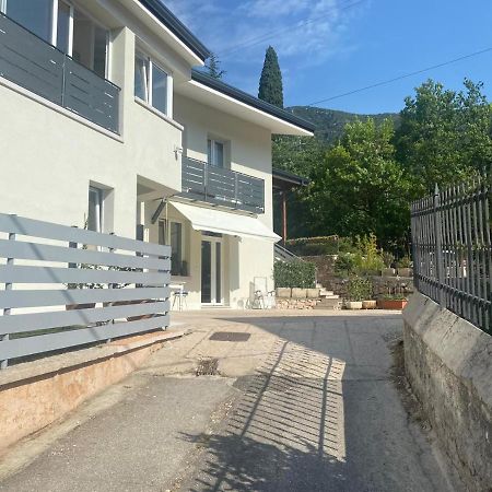 Appartement Garda 33 Caprino Veronese Extérieur photo