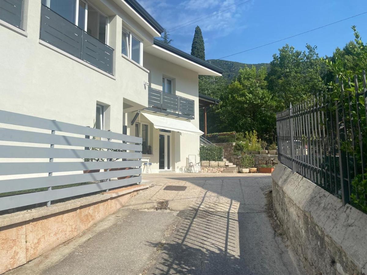 Appartement Garda 33 Caprino Veronese Extérieur photo